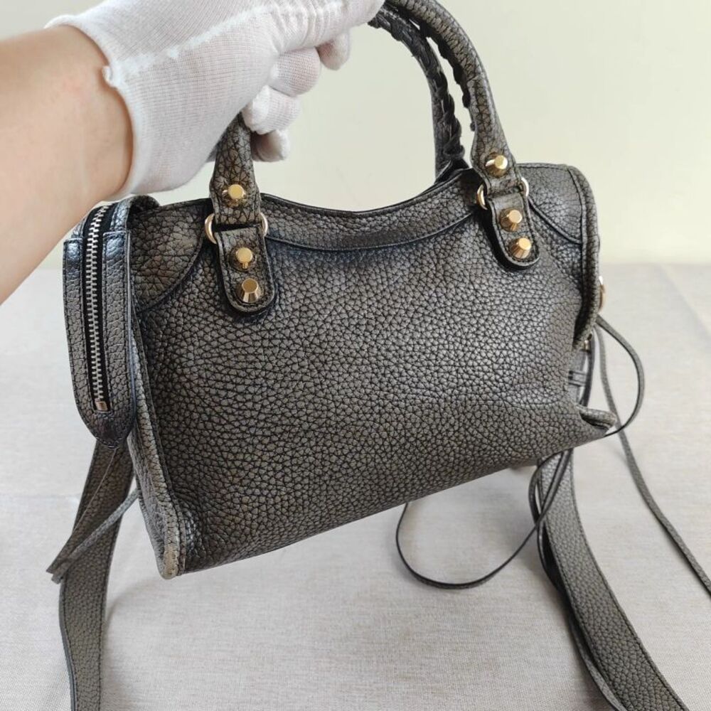 Balenciaga Women Pre-Loved Bag Very Good Condition - Picture 7 of 9